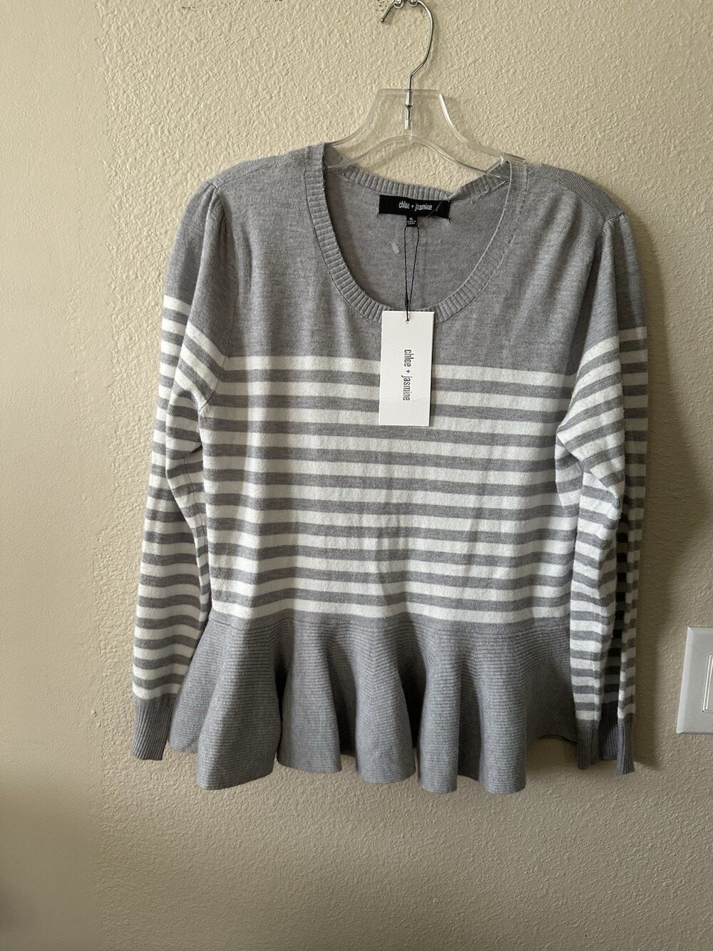 Chloe+ Jasmine Women's Sweater Gray Size XL/ NWT 1266